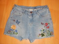 Jeans-Shorts mit Blumen, Gr. 164, NEU Thüringen - Jena Vorschau