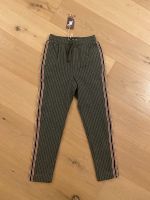 Aldi Pocopiano Hose Thermo-Joggpants Grau Gr. 140 NEU Nordrhein-Westfalen - Oerlinghausen Vorschau