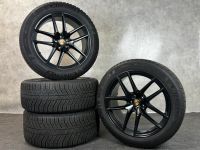 Original 20 Zoll Porsche Macan III 95B Winterreifen 95B044650 Nordrhein-Westfalen - Salzkotten Vorschau