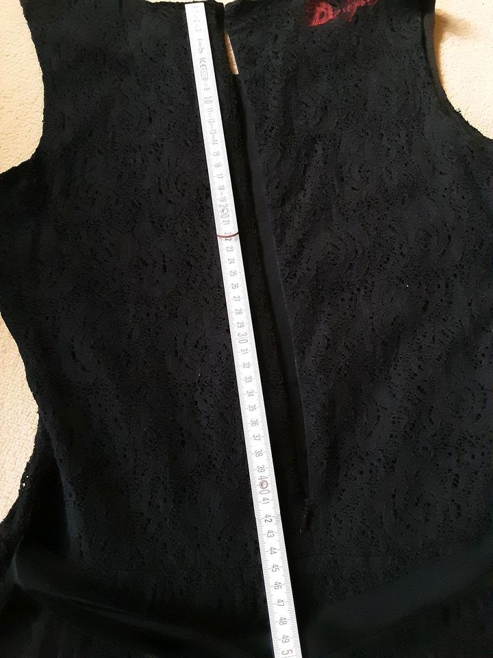 Desigual Kleid A-Linie Größe 38 *** TOP ZUSTAND *** in Salzatal