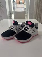 Mädchen Damen Schuhe Adidas 38 Hessen - Herborn Vorschau