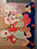 Kindergarderobe mit Clown Mecklenburg-Vorpommern - Neubrandenburg Vorschau