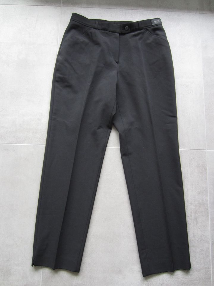 Damenhose Brax NEU Gr. 40 K Farbe Schwarz Modell Brenda in Dieburg