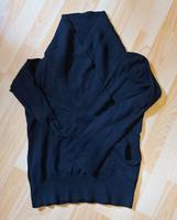 schwarzer Strickpulli mit tiefem Cross-Ausschnitt/ Kragen Baden-Württemberg - Konstanz Vorschau