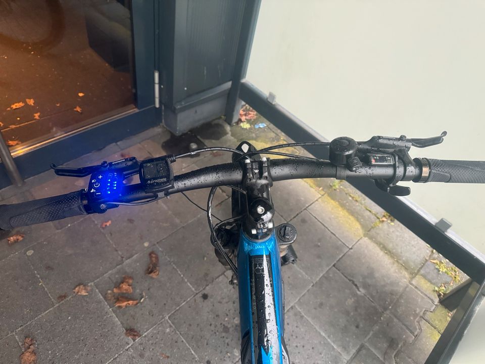 E-Bike Blue Graveler 8 Gang in Burscheid