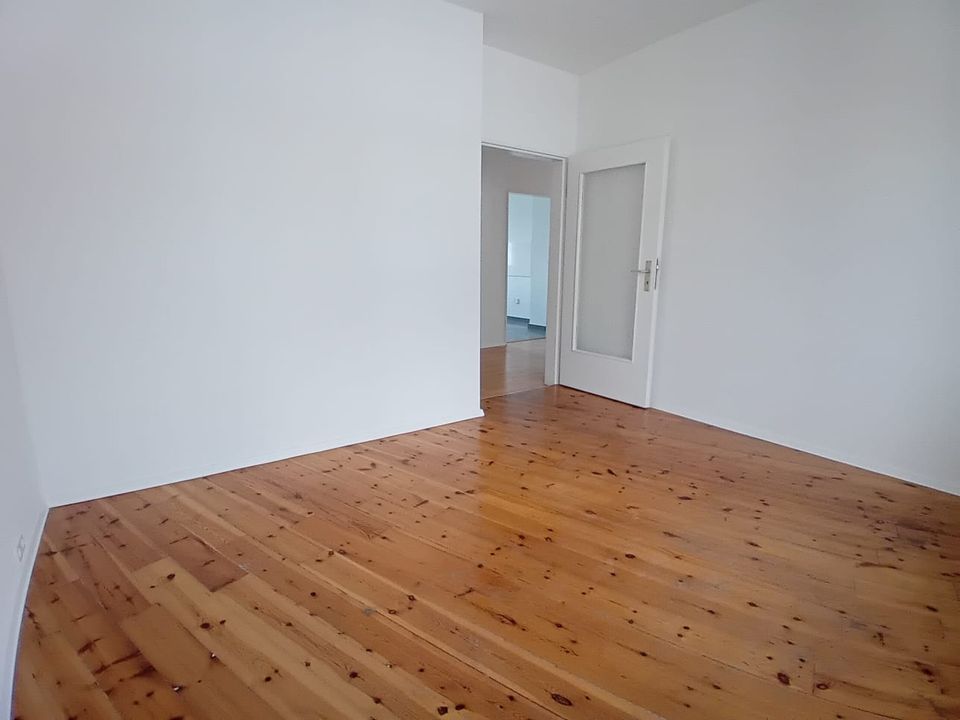 Frisch sanierte Wohnung / WG-geeignet in Ludwigshafen