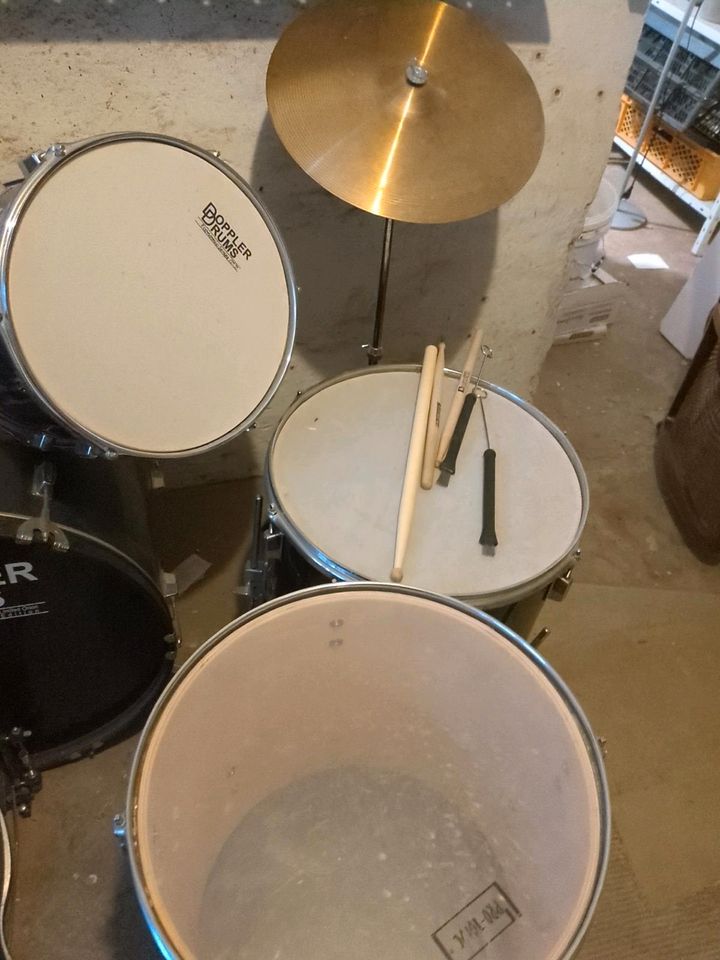 Schlagzeug, 2 Sets in Iserlohn