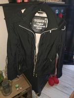 Superdry Jacke Windcheater Windjacke Regenjacke Jacke outdoor M S Niedersachsen - Tarmstedt Vorschau