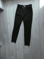 schwarze Hose von H&M Größe 34 Baden-Württemberg - Holzgerlingen Vorschau