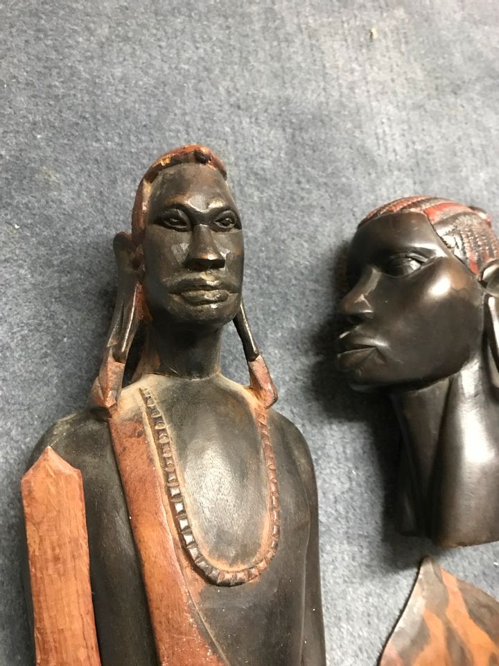 Massai Krieger Figur und Kopf aus Kenia Ebenholz in Frankfurt am Main