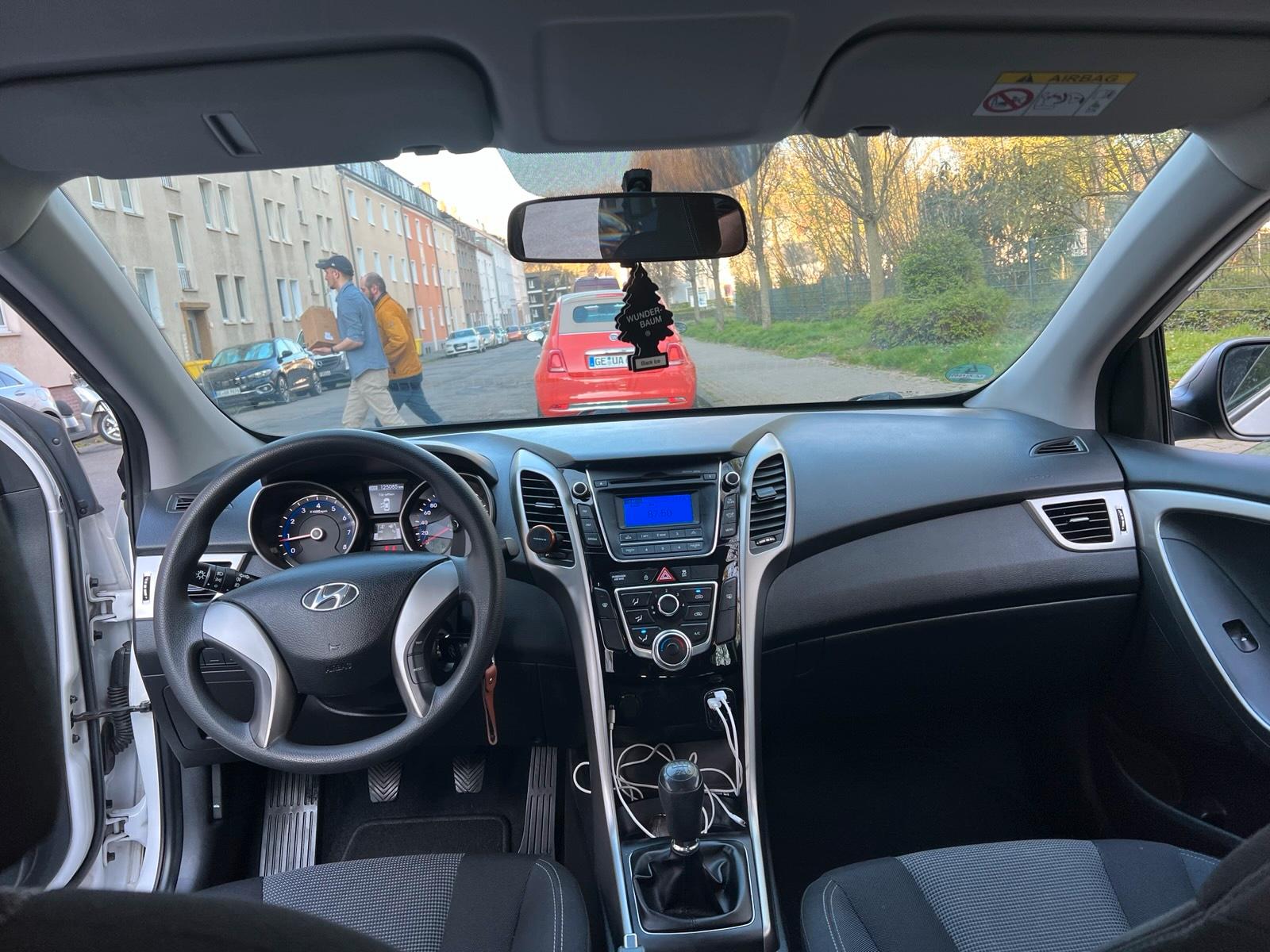 Abbildung des Autos Hyundai i30