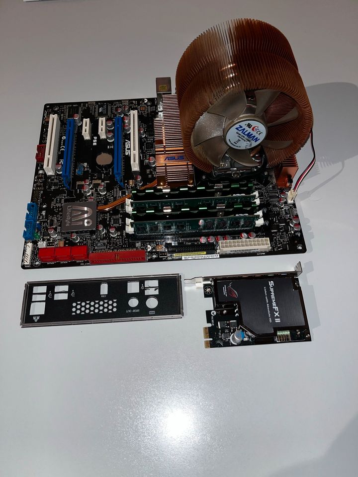 Asus P5E + Intel Core 2 Quad  Q9550 + 8 GB Ram in Wiesau