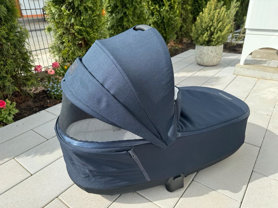 WIE NEU!! Cybex Priam in dunkelblau Komplett-Set incl. Wanne in Nürnberg (Mittelfr)