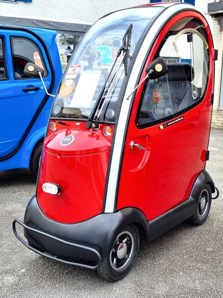 Elektromobil Seniorenmobil Kabinenroller Krankenfahrstuhl 15 km/h in Nürnberg (Mittelfr)