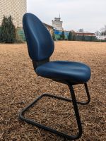4 Stk. Bürostuhl Besprechung, gut erhalten, Farbe Blau-Schwarz Niedersachsen - Vechelde Vorschau