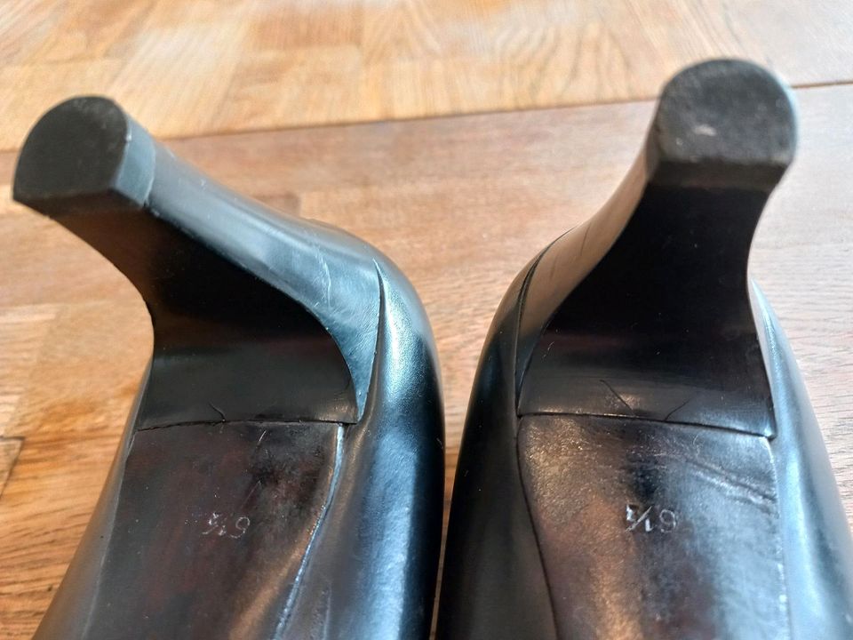 Schuhe schwarz Pumps 60er 70er vintage in Würselen