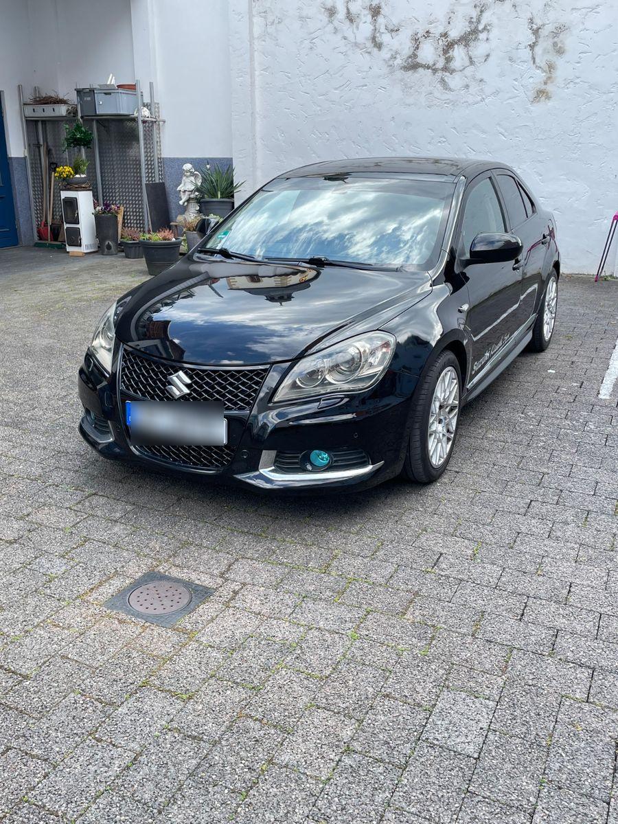 Abbildung des Autos Suzuki Kizashi 2.4 SPORT…