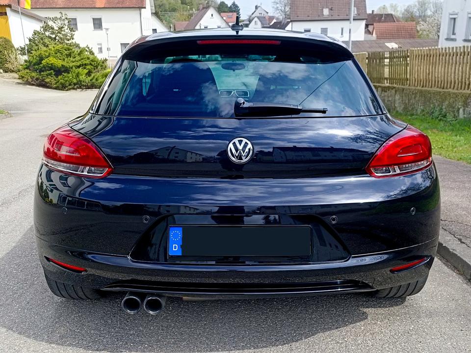 VW Scirocco⭐️TÜV⭐️ 160PS Sport Black Edition Klima SHZ PDC BC in Erbach