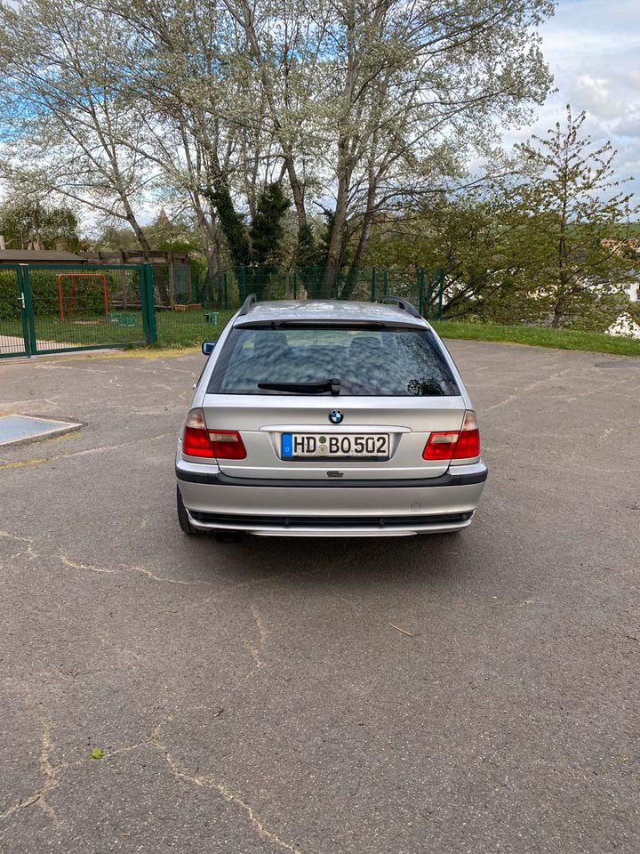 BMW e46 320d Touring sehr gepflegt in Schönbrunn