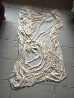 Satin Spannbetttuch Gr. 140/160 x 200 NEU Nordrhein-Westfalen - Plettenberg Vorschau