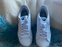 Puma Sneaker neu - Grösse 39 Niedersachsen - Aurich Vorschau
