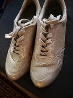 Sneaker von tamaris Größe 39 Hessen - Gießen Vorschau