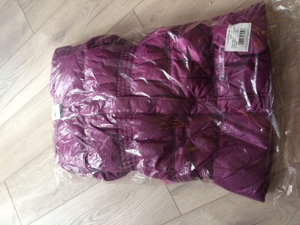 Winterjacke für Mädchen  tup tup Win, Gr. 146, lila Neupreis 49 € in Diez