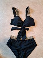 Shein Bikini  Gr.S schwarz/gold Neuwertig Thüringen - Veilsdorf Vorschau