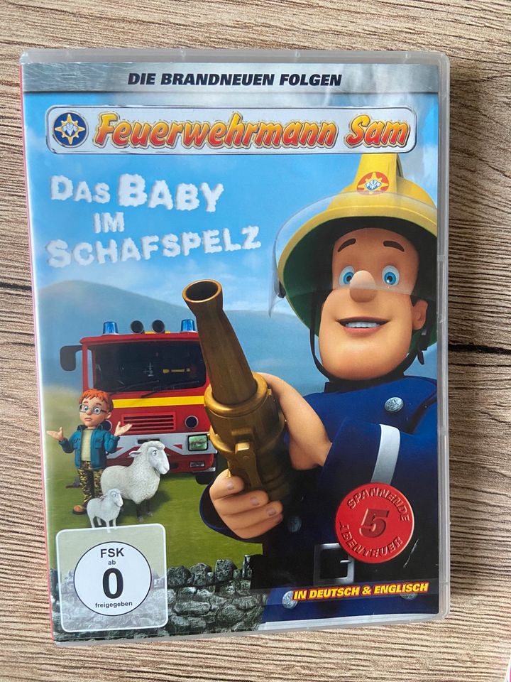 7 DVDs + komplette 10. Staffel von  „Feuerwehrman SAM“ in Bestwig