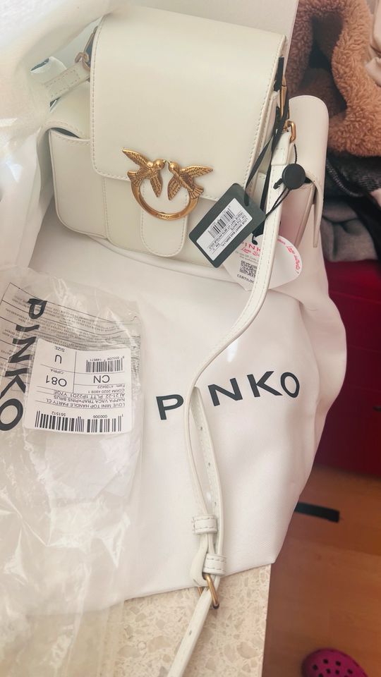 Original pinko Tasche in Burghausen