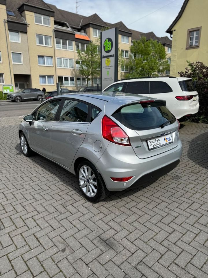 Ford Fiesta Titanium*PDC*SHZ*LED*KLIMA*WINTERP*1.HAND in Troisdorf
