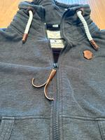 NAKETANO Jacke Sweater Grau Gr. L super Zustand Baden-Württemberg - Haiterbach Vorschau