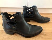 schwarze Leder-Stiefeletten München - Altstadt-Lehel Vorschau