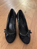 Bugatti Pumps Gr. 37 High Heels schwarz Bayern - Schorndorf Vorschau