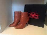 Buffalo London Damen Stiefel Stiefeletten Stilettos 37 Braun Nordrhein-Westfalen - Medebach Vorschau