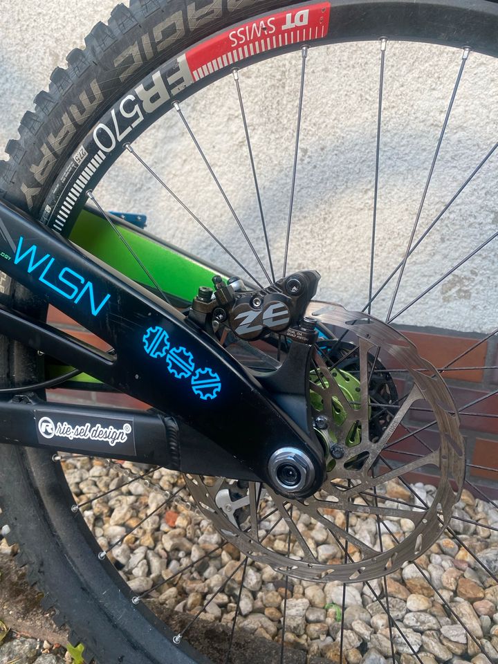 Devinci Wilson 2017 Downhill Bike in Zwoenitz