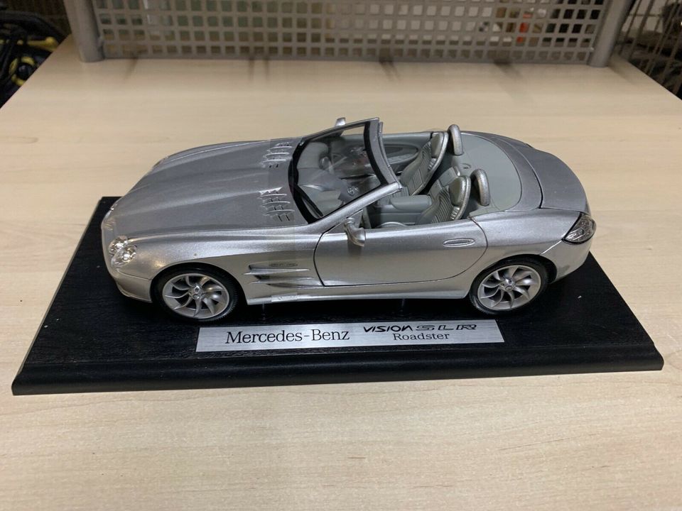 Mercedes Benz Vision SLR Roadster 1:18 Modell Original Daimler in Laubach