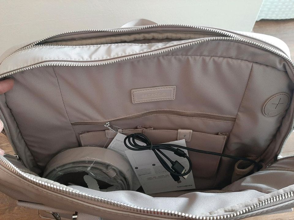 NEU Samsonite Laptop Tasche Bailhandle 2 comb 15 Rose in Rosdorf