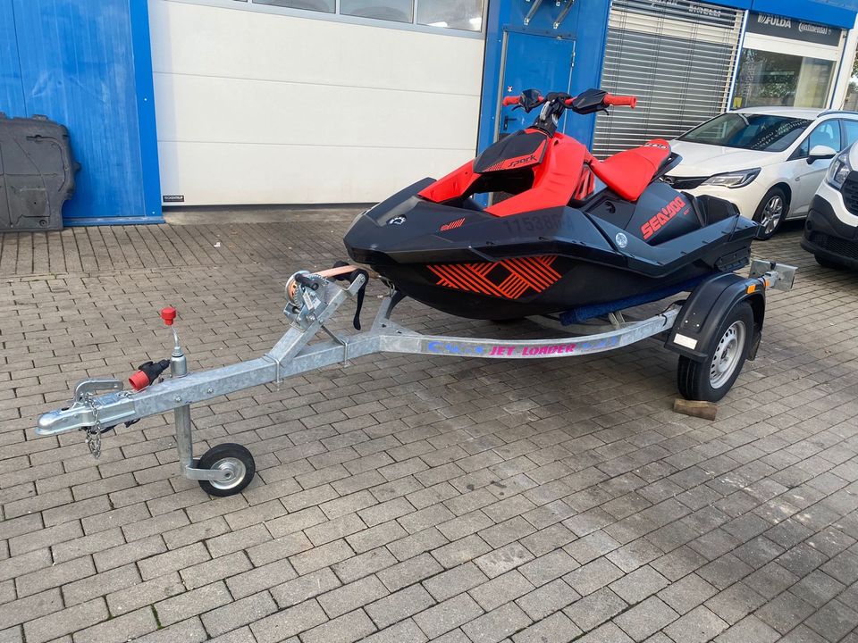 Seadoo Spark Trixx 2 2019 90 PS + Trailer 1. Hand nur 13h in Leipzig