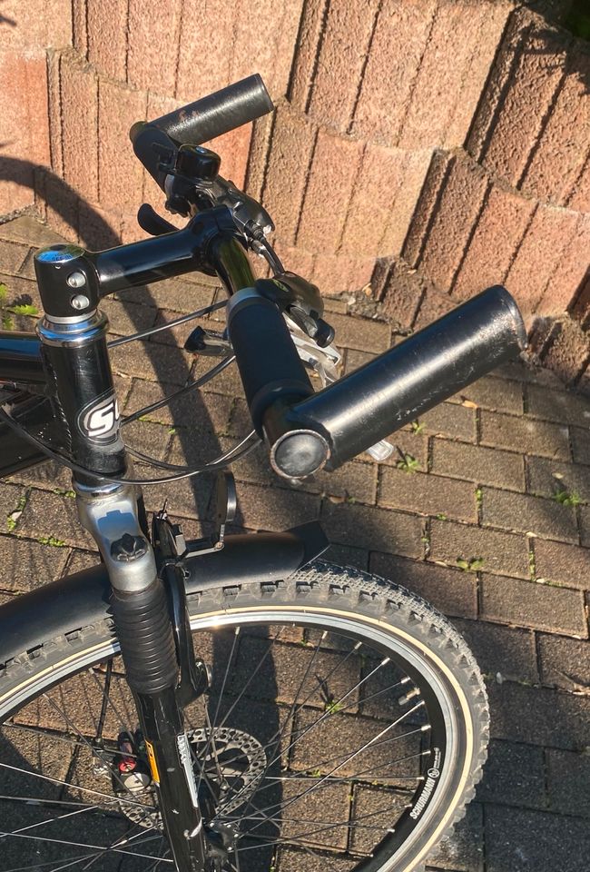 26er Mountainbike S’Coach mit Shimano-Bremse & Full Suspension in Northeim