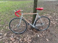 Vintage Peugeot Rennrad Fahrrad rot weiß 28 Zoll RH 58 Altona - Hamburg Sternschanze Vorschau