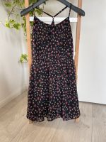 Kleid Sommerkleid schwarz mit Blumen, Größe XS 34 Köln - Mülheim Vorschau