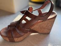 Paul Green Keil Sandalette Kork Gr. 38 Leder cognac Niedersachsen - Stelle Vorschau