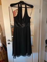 festliches Kleid schwarz Größe 38 yessica neckholder Köln - Longerich Vorschau