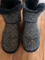 Ugg Boots Mini Bailey Button Fancy Swarovski Gr. 39 Schleswig-Holstein - Jübek Vorschau