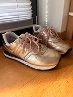 New Balance - Sneaker / Turnschuhe / Sportschuhe / Gr. 41 / rosa Bayern - Neuhof an der Zenn Vorschau