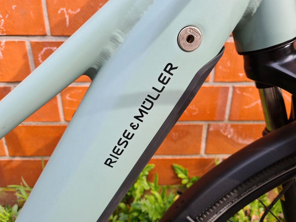 Riese & Müller E-Bike Roadster mixte touring XT SOFORT VERFÜGBAR in Hamburg