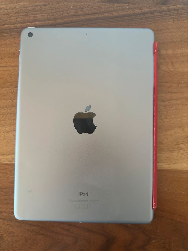 iPad 6 Tablet in Ulm