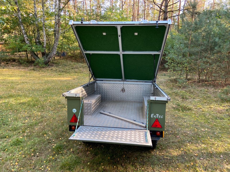 Sankey Anhänger Techau Aluminiumaufbau im Top-Zustand in Ganderkesee