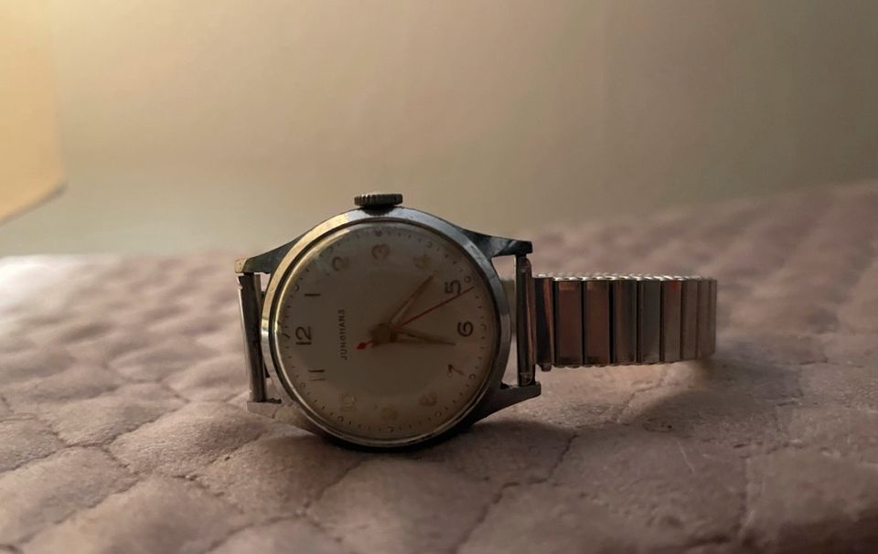 Junghans vintage Damen Uhr Rarität antik in Kiel